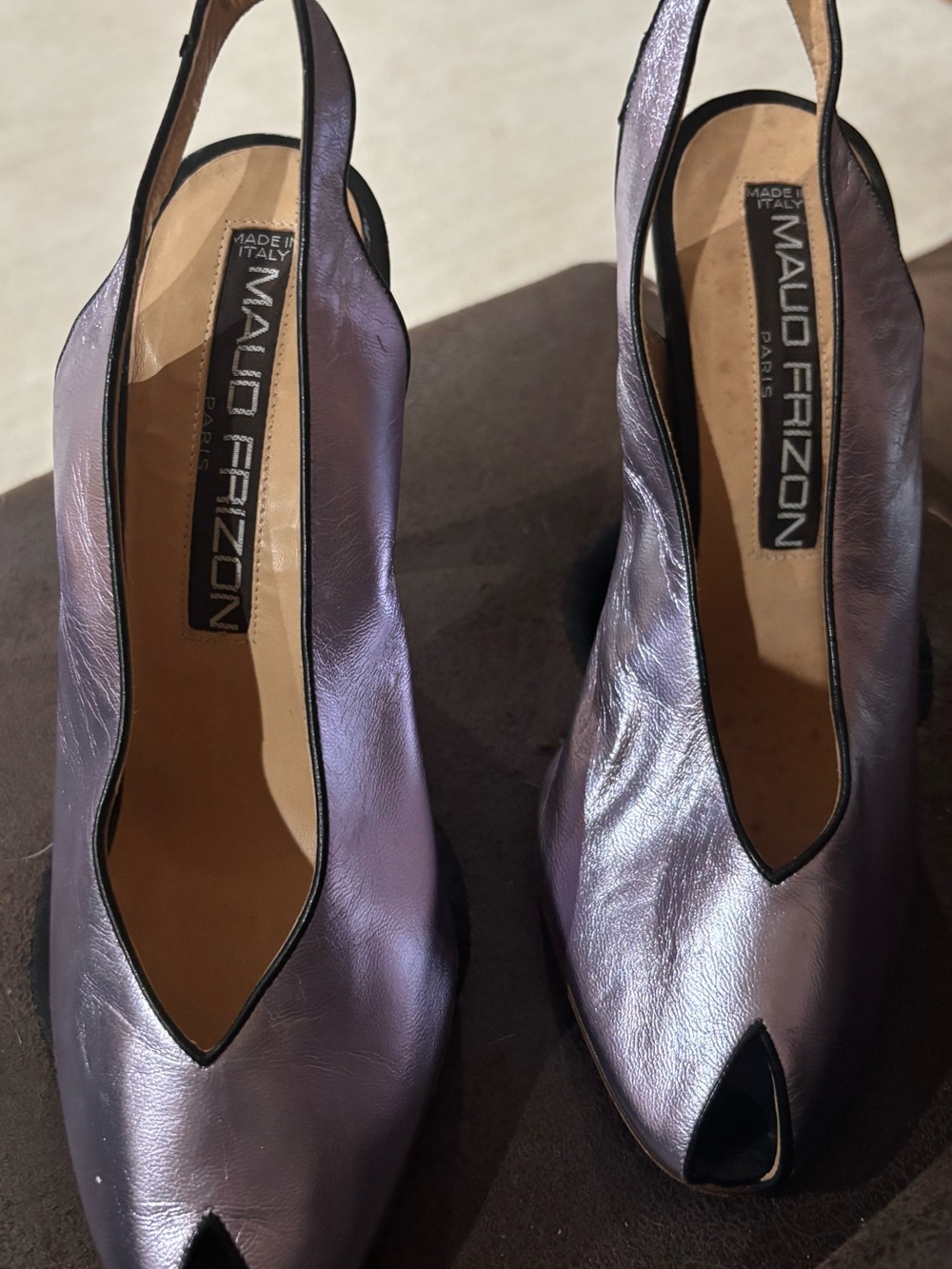 MAUD FRIZON Metallic Lavender Slingback Peep-Toe Heels